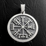 рунический компас vegvisir