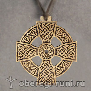 деревянный кельтский крест