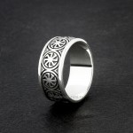 кольцо с коловратом из серебра